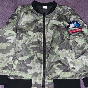 Kid camo lightweight bomber